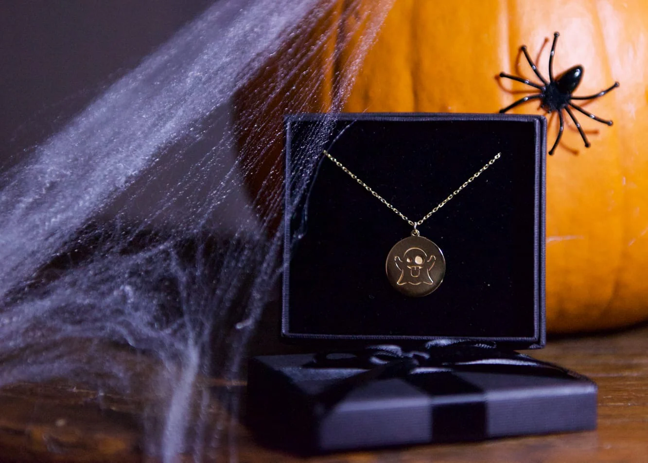 Ghost Emoji Necklace - Image 2