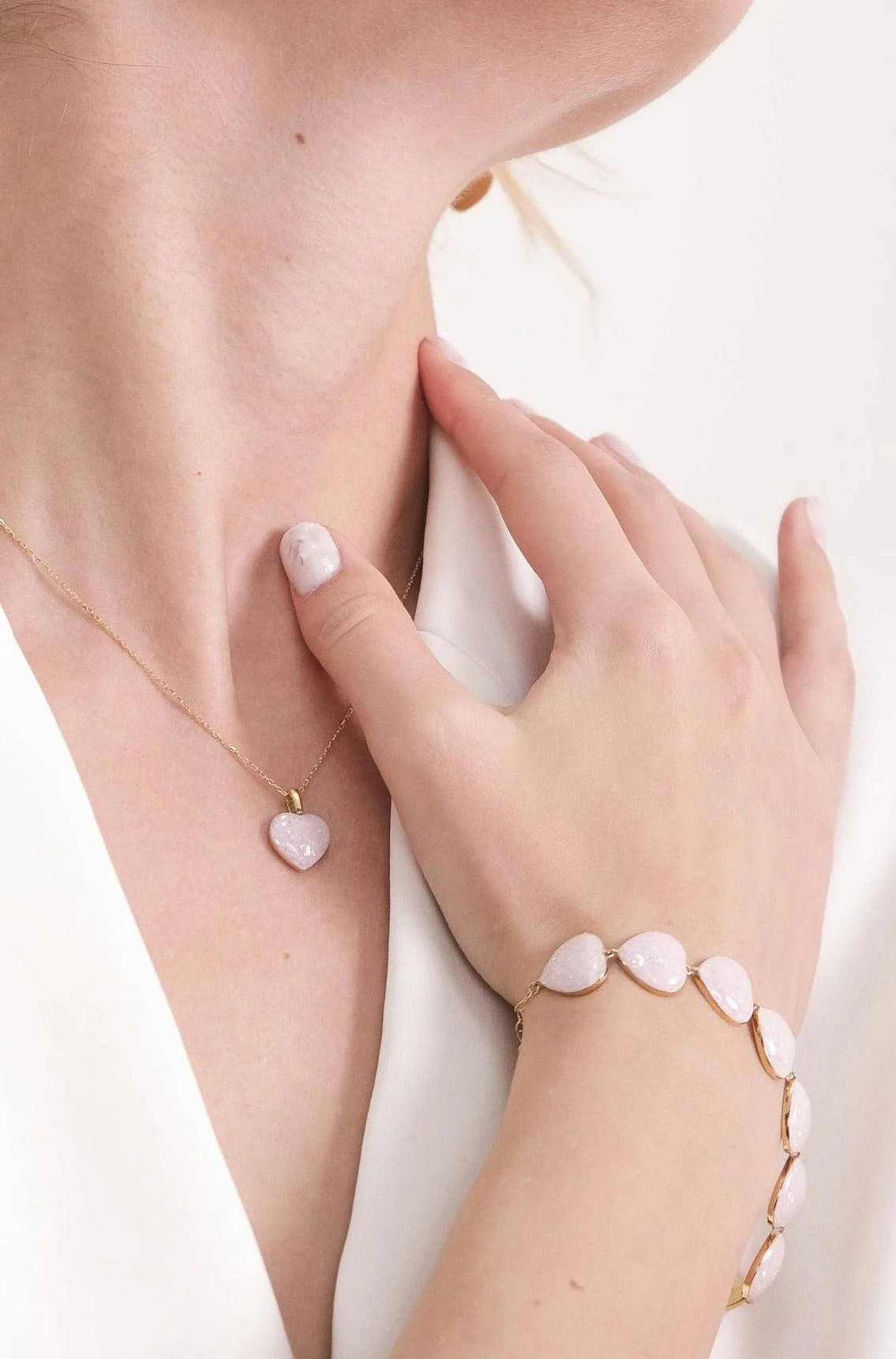 Heart Gemstone Bracelet - Image 5