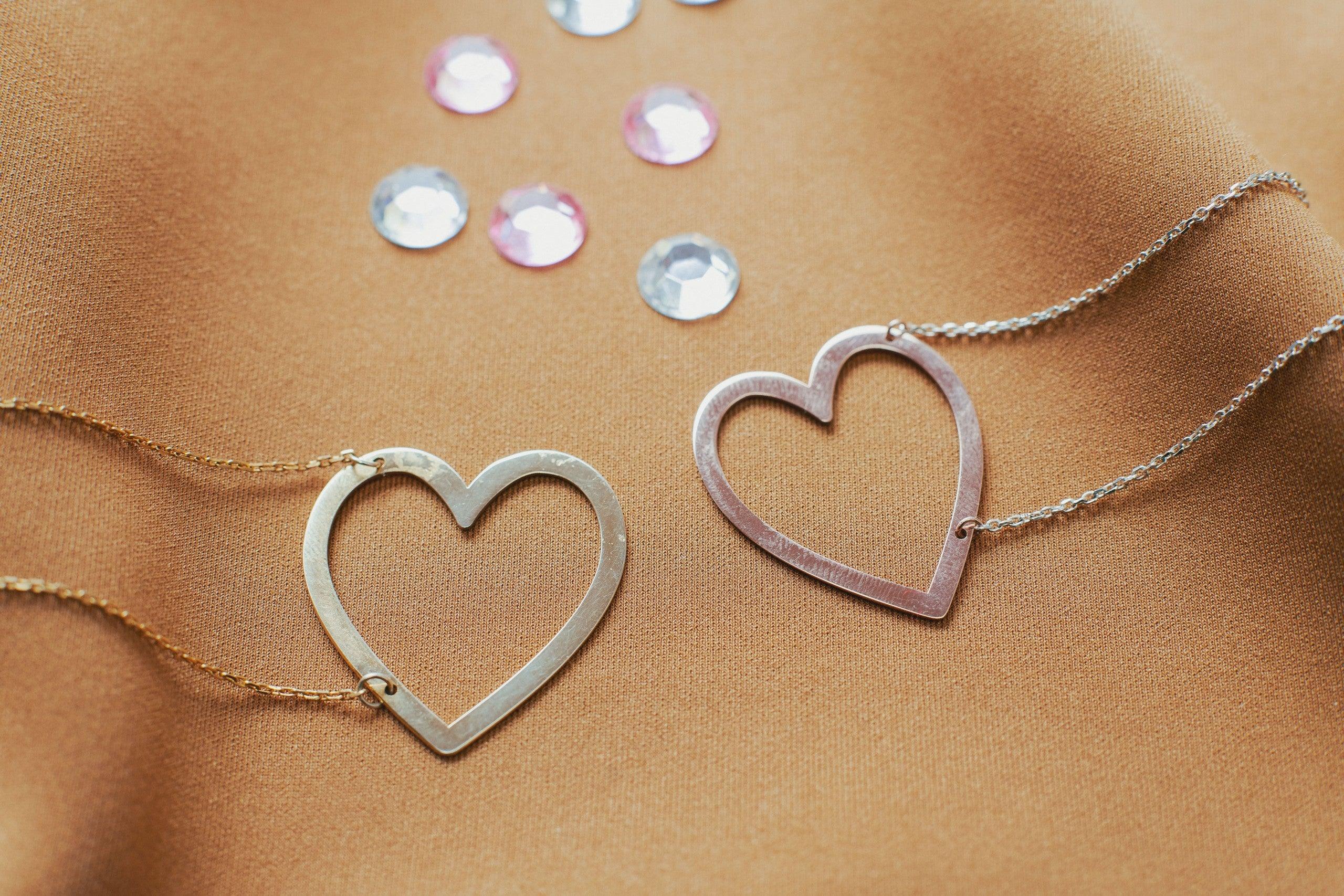 Heart Sideway Necklace - Image 8