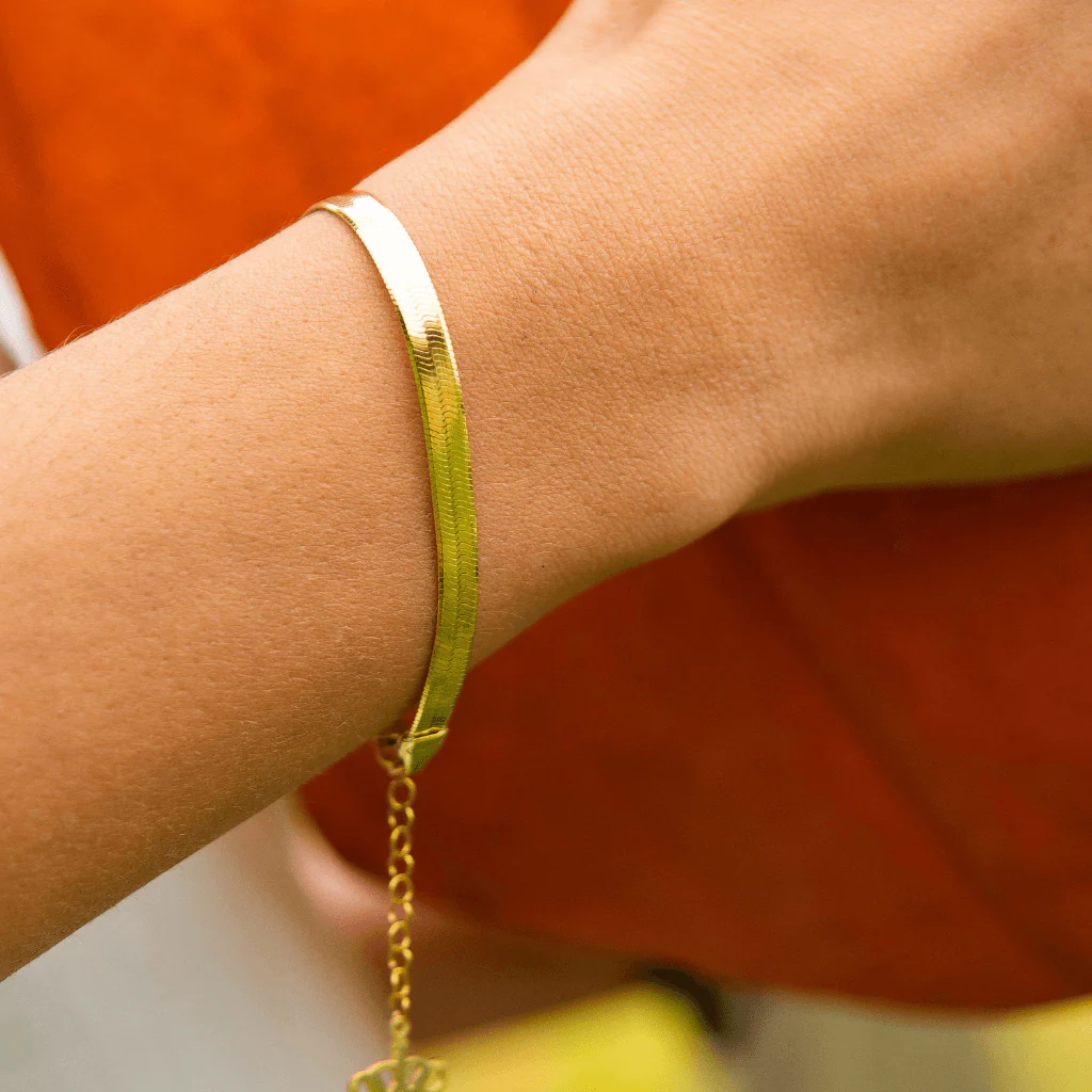 Herringbone Chain Bracelet - Image 2