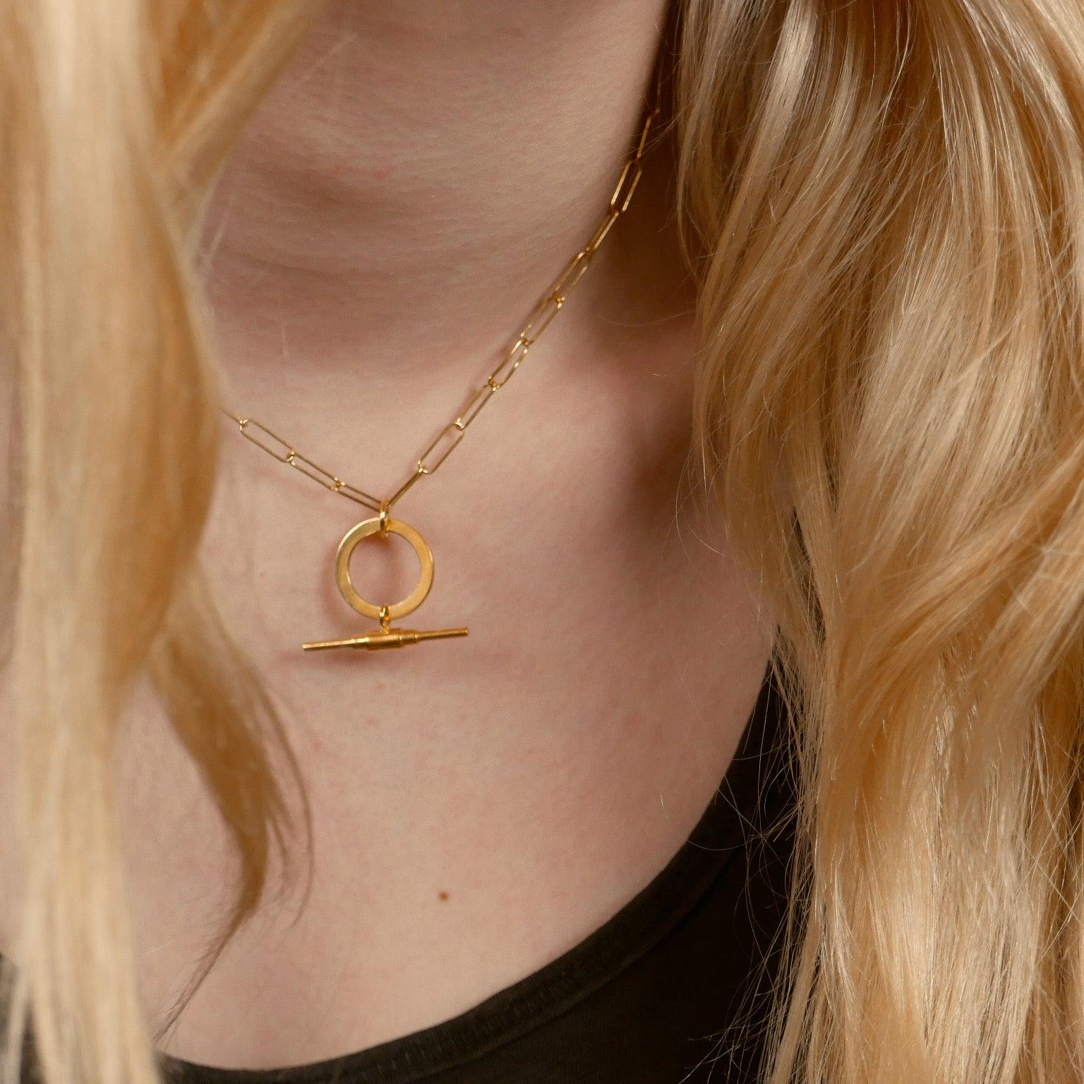 Ida Large T-Bar Elia Necklace - Image 3