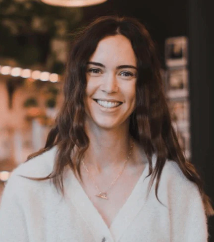 Ida Large T-Bar Elia Necklace - Image 7