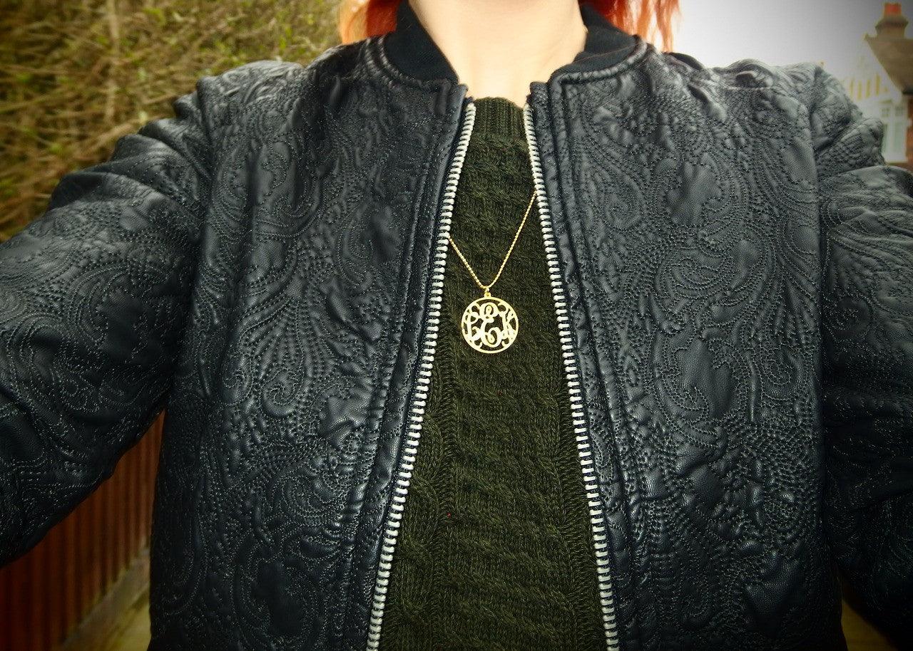 Monogram Circle Necklace - Image 4