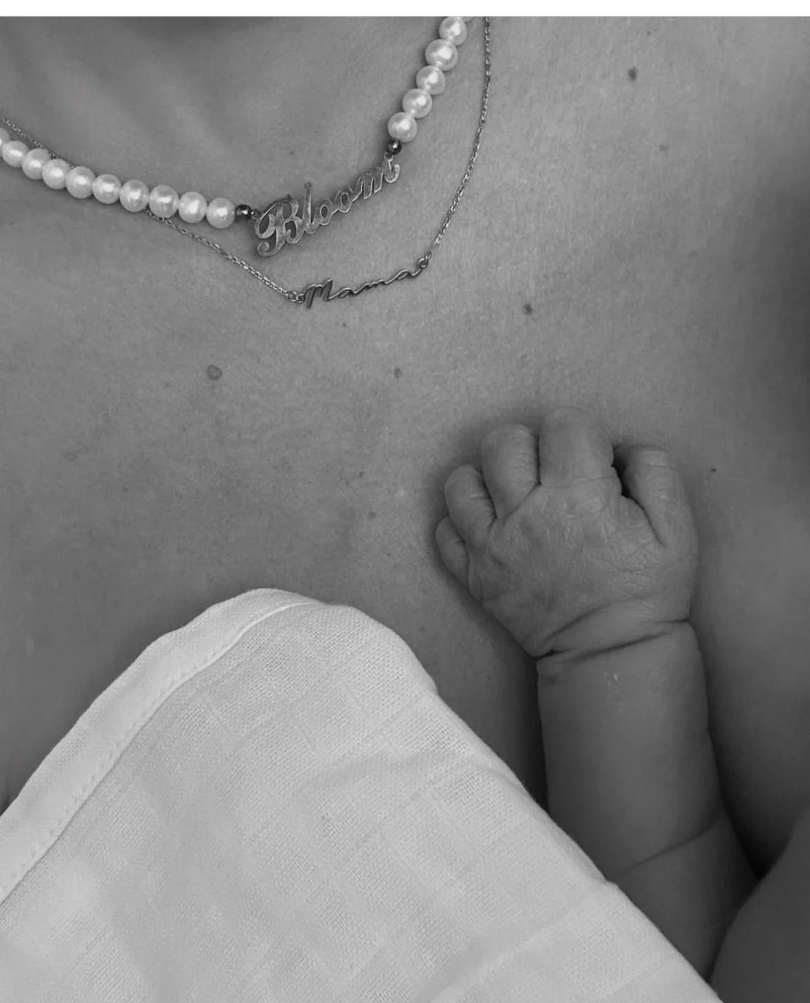Pearl Beaded Name Necklace - Image 17