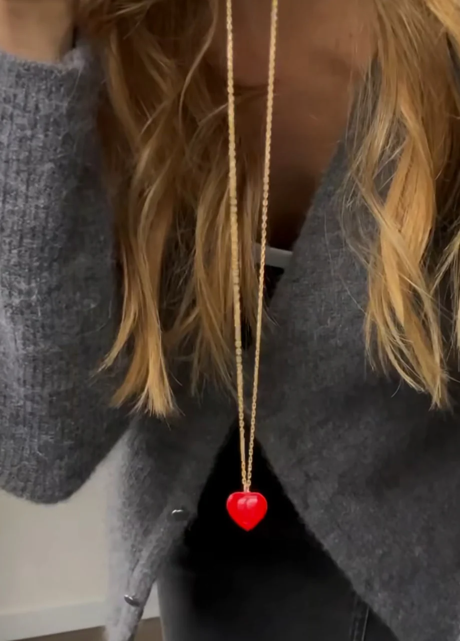 Sweetheart Necklace - Image 3