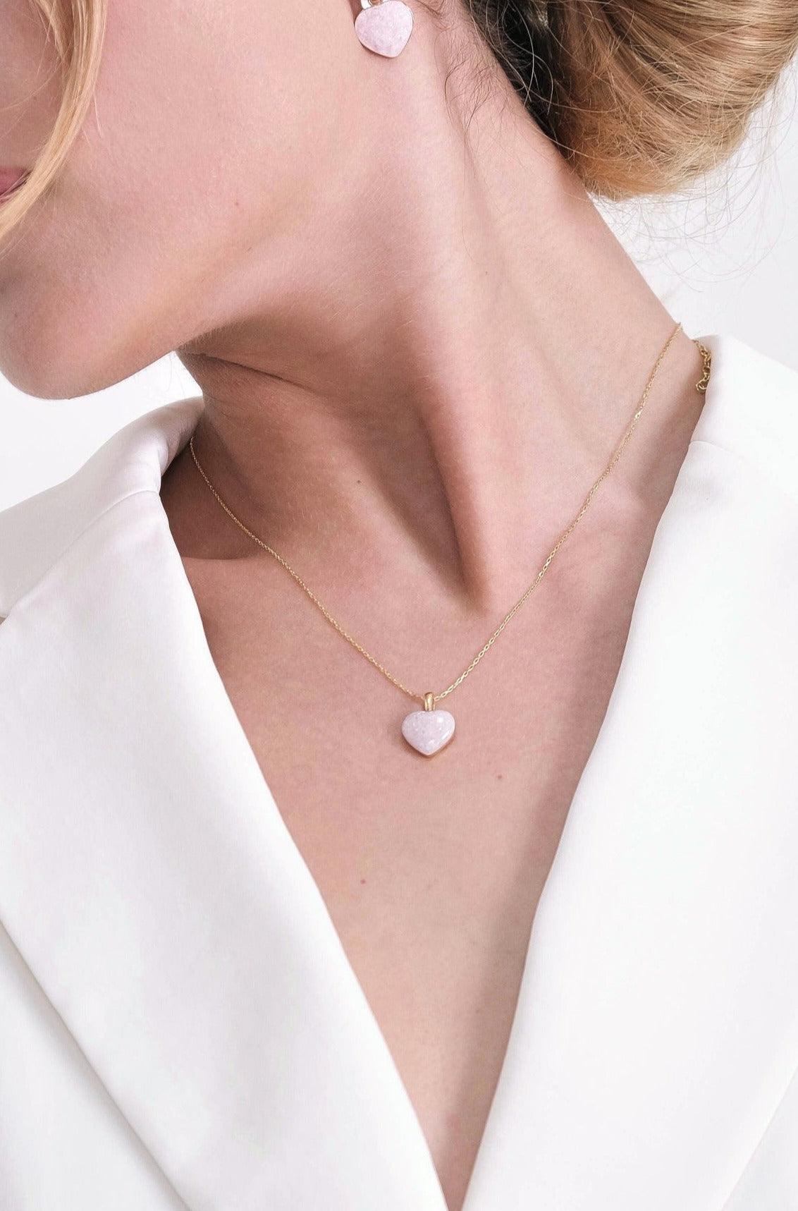 Rose Quartz Gemstone Necklace - Image 4