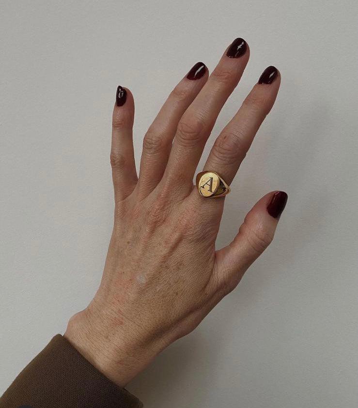 Solid Gold Signet Personalised Initial Ring - Image 6