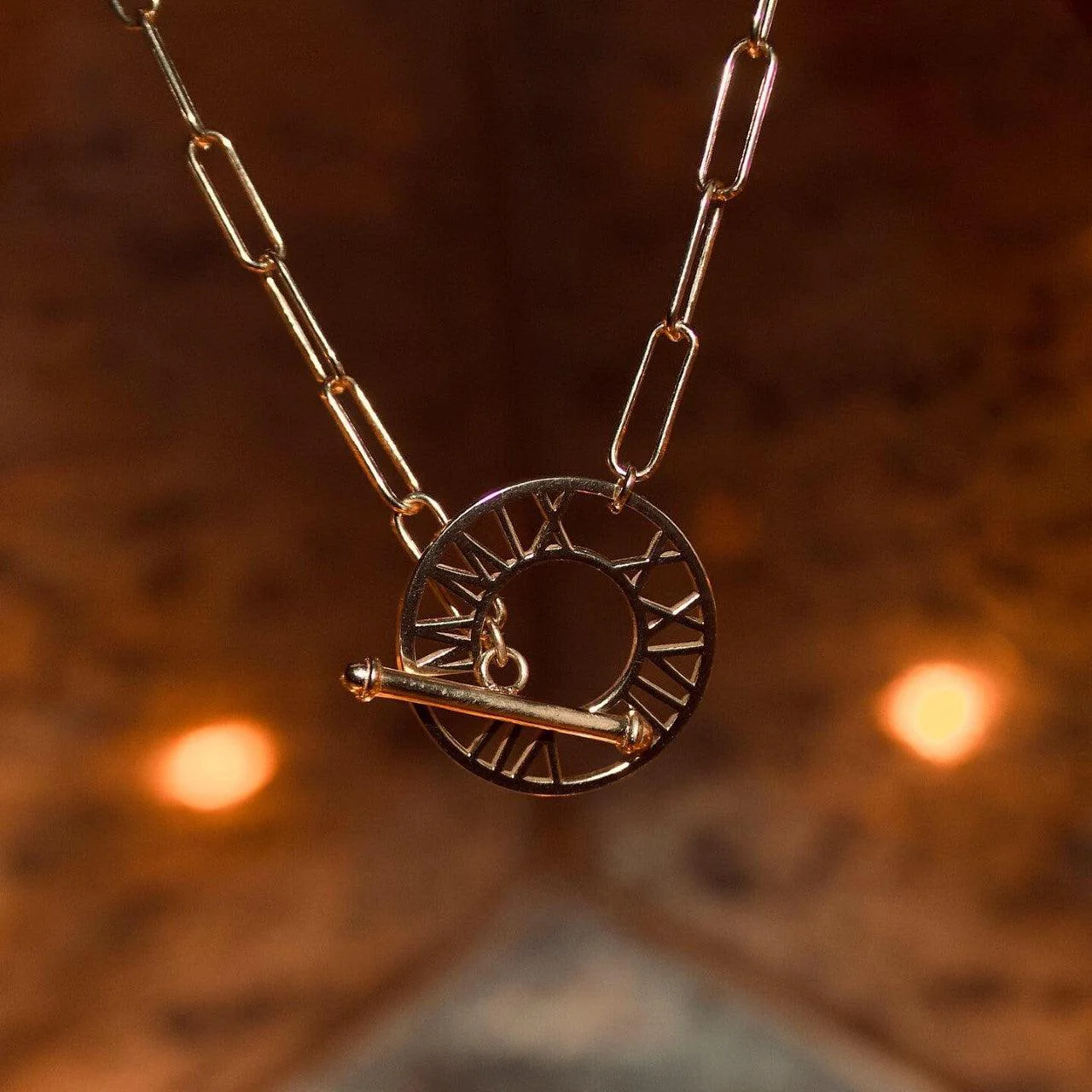 Special Date Rectangle Chain Necklace - Image 4